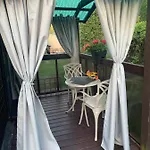 Renata Laure Appartement