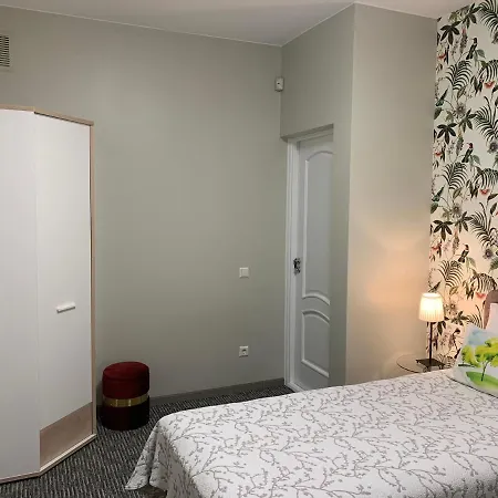 Renata Laure Паланга