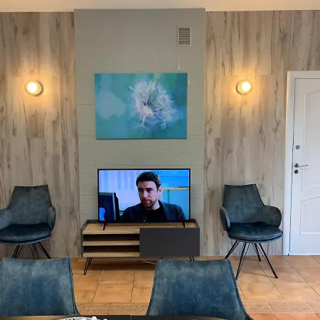 Апартаменты Renata Laure