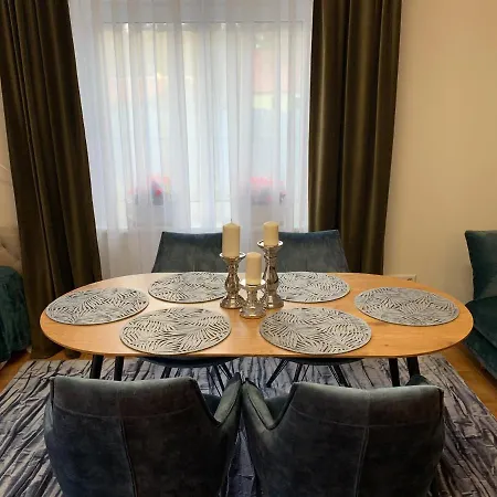 Апартаменты Renata Laure *