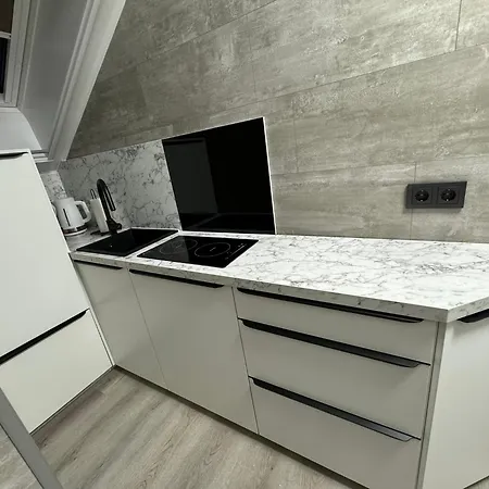 Renata Laure Паланга