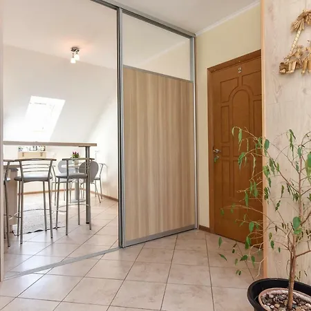 Apartment Renata Laure *