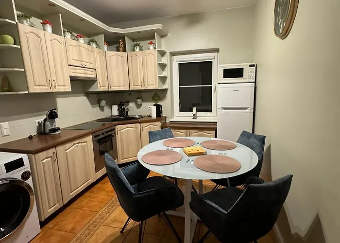 Apartment Renata Laure Palanga